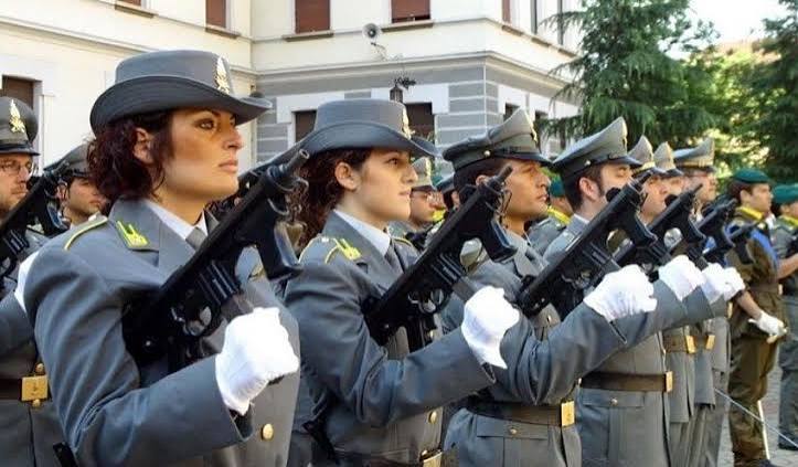 PACCHETTO FORMATIVO CONCORSO ALLIEVI FINANZIERI